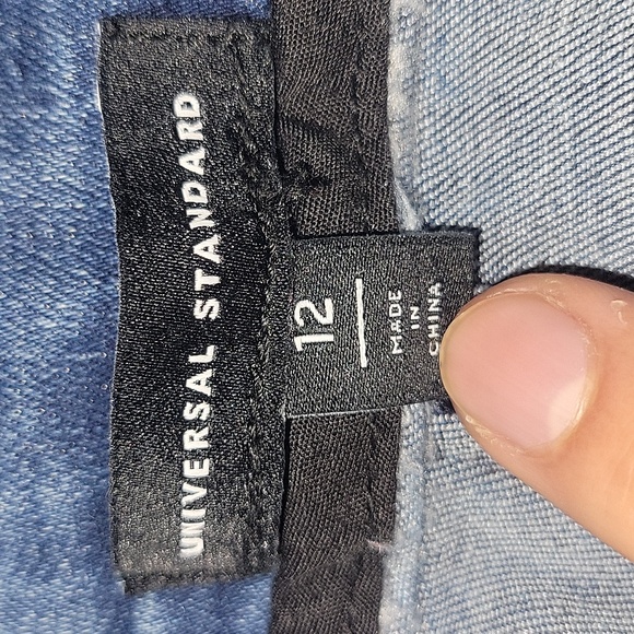 Universal Standard Seine High Rise Skinny Jeans - Picture 4 of 7
